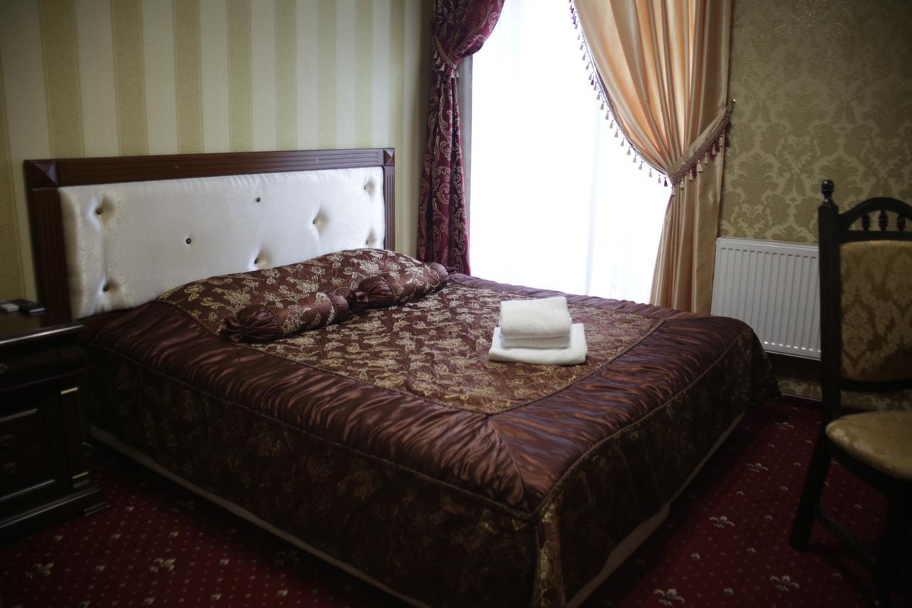 Garden Hall Ternopil Kültér fotó