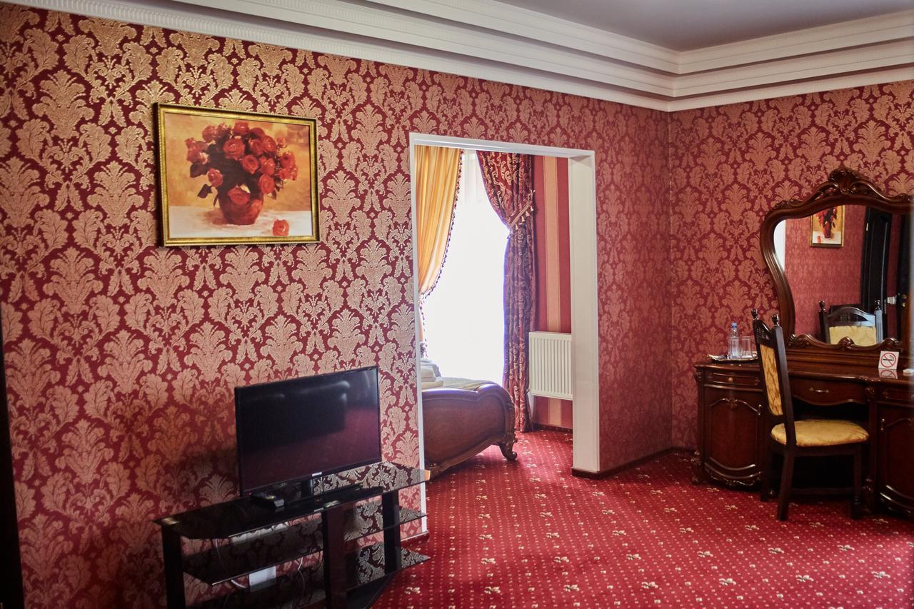 Garden Hall Ternopil Kültér fotó