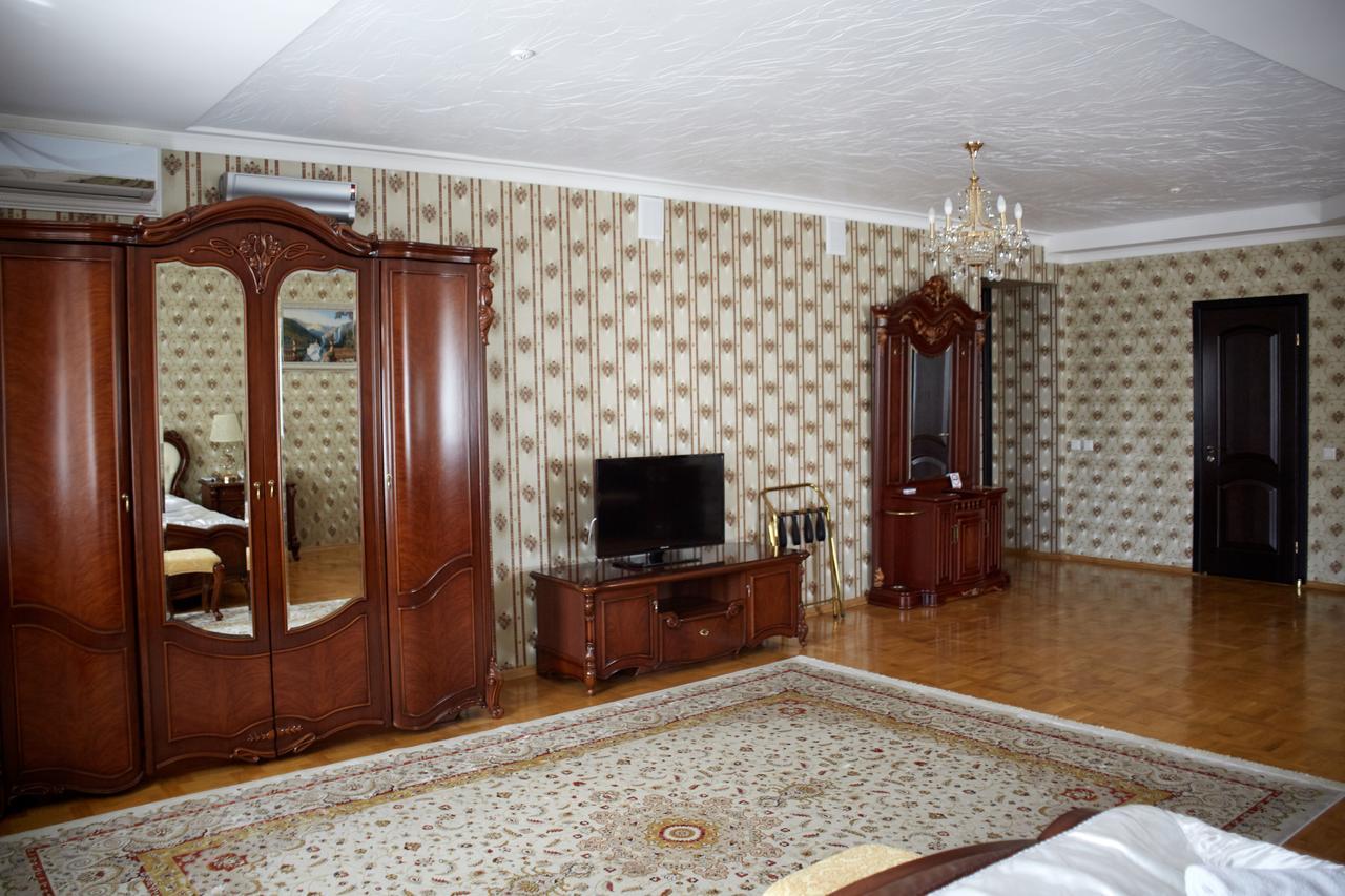 Garden Hall Ternopil Kültér fotó